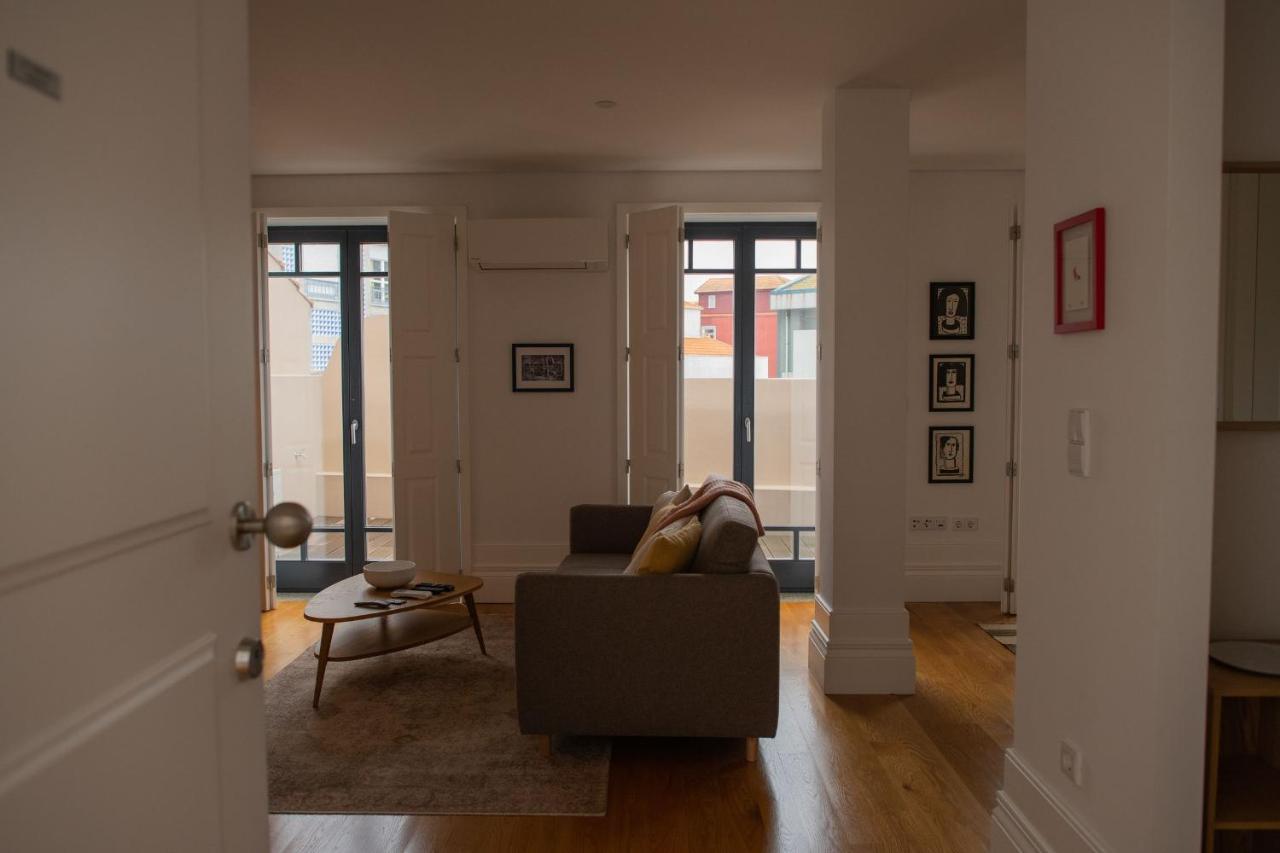 Spacious W/ Balcony & Ac By Lovelystay * Oporto